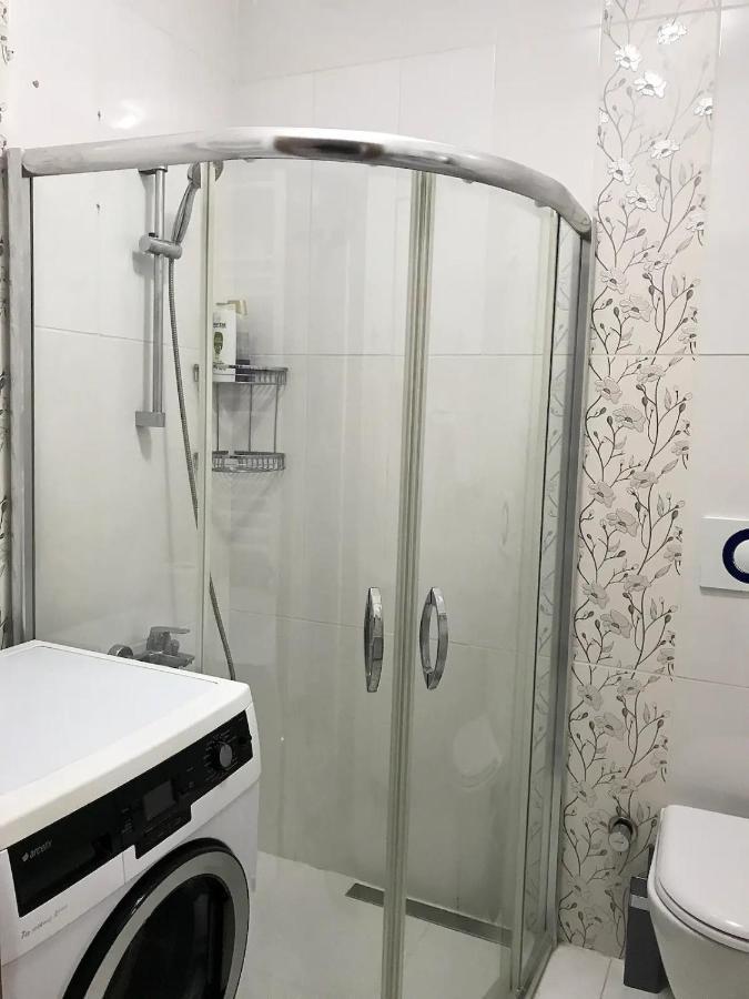Istanbul'Un Merkezinde Cevahir Avm Karsisi 1+1 Yeni Ev Exterior photo